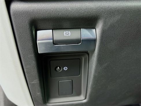 Certified 2023 Land Rover Defender 110 S image 32