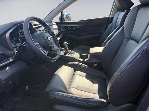 Used 2025 Subaru Outback Touring w/ Tech Package 3 image 11