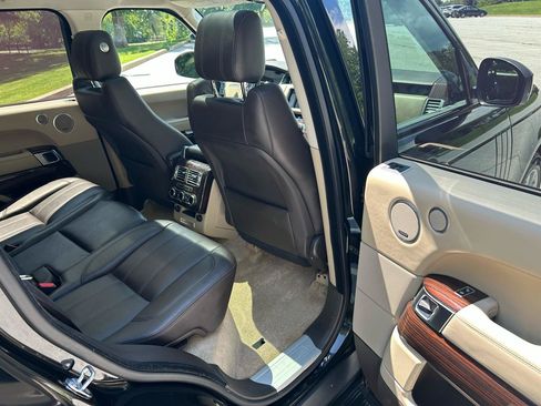 Used 2014 Land Rover Range Rover HSE AWD/4WD image 16
