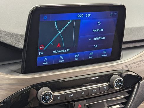 Used 2020 Ford Escape Titanium w/ Titanium Premium Package 2.0 image 26