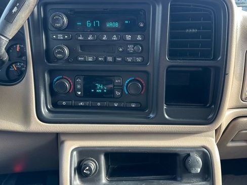 Used 2004 Chevrolet Silverado 2500 LT w/ Skid Plate Package image 13