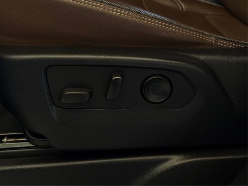 Used 2022 Chevrolet Tahoe High Country image 31