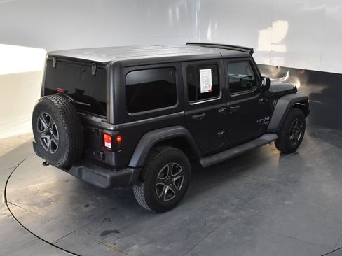 Used 2018 Jeep Wrangler Unlimited Sport S image 41