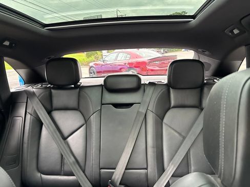 Used 2017 Porsche Macan AWD/4WD image 36