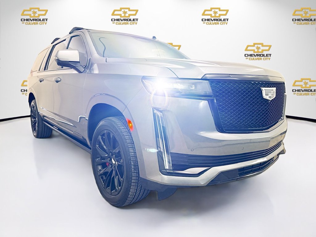 Used 2022 Cadillac Escalade ESV Sport Platinum w/ LPO, ONYX Package AWD/4WD image 1