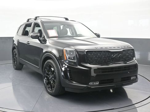 Used 2022 Kia Telluride SX w/ SX Prestige Package image 9
