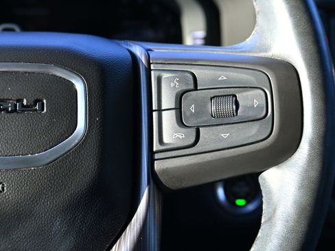 Used 2023 GMC Yukon XL Denali Ultimate image 25