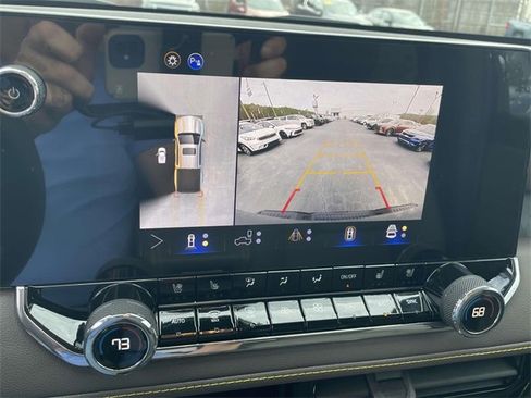 Certified 2025 Chevrolet Colorado ZR2 w/ Technology Package image 21