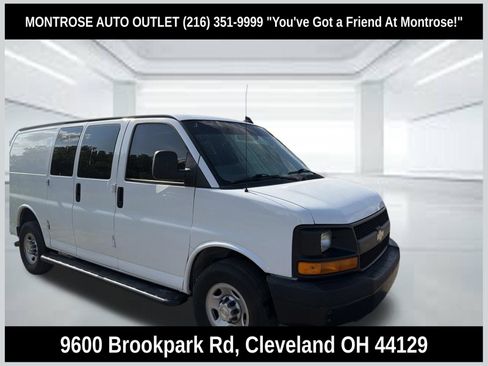 Used 2022 Chevrolet Express 2500 w/ Driver Convenience Package RWD image 1