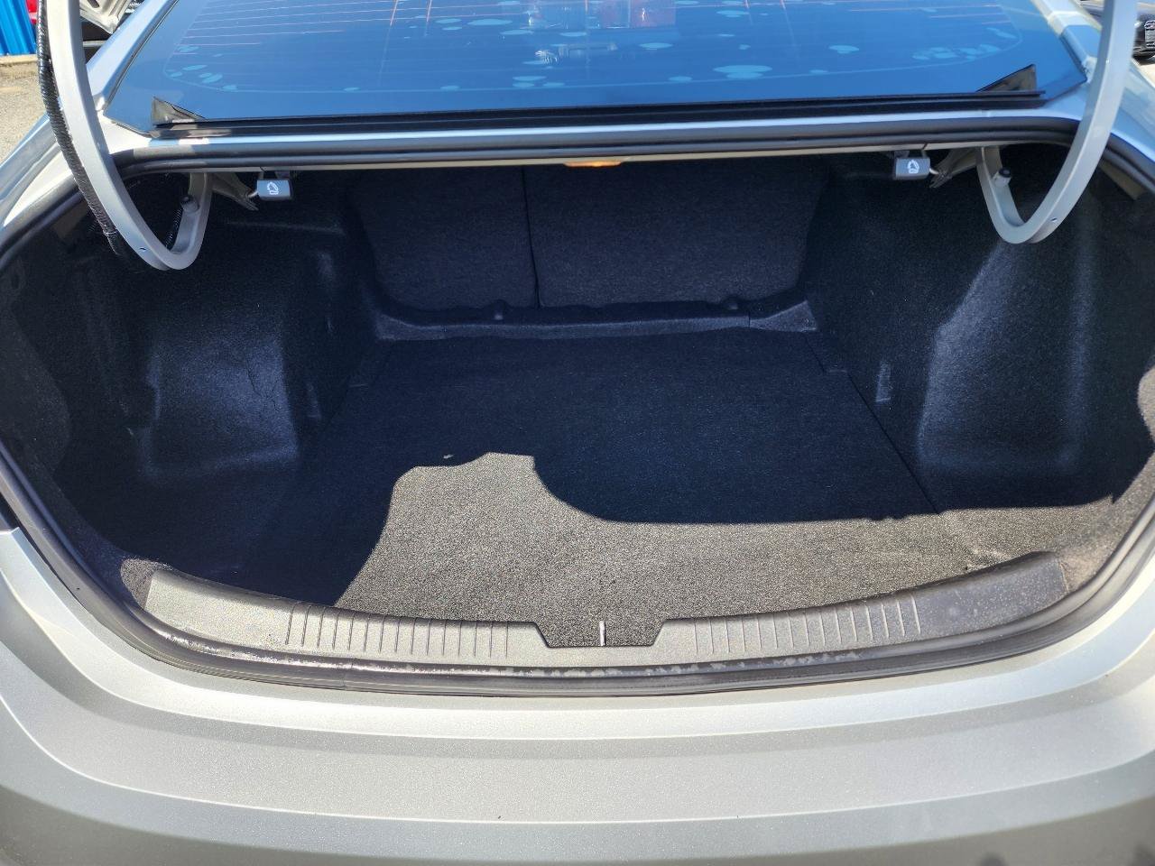 Used 2018 Chevrolet Malibu LS FWD image 22