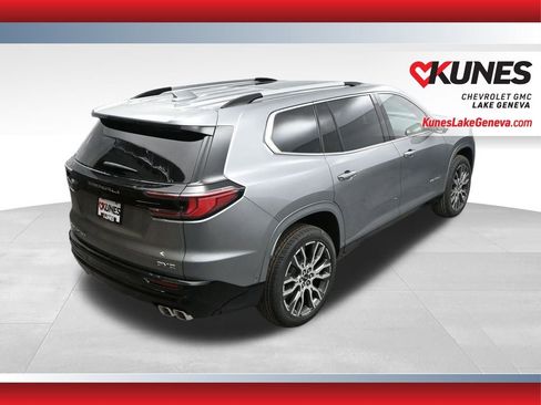 New 2026 GMC Acadia Denali Ultimate w/ LPO, Floor Liner Package AWD/4WD image 35