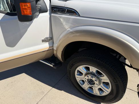Used 2012 Ford F350 King Ranch w/ King Ranch w/Chrome Pkg AWD/4WD image 5
