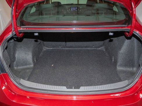 Used 2019 Chevrolet Malibu LT w/ Leather Package image 25