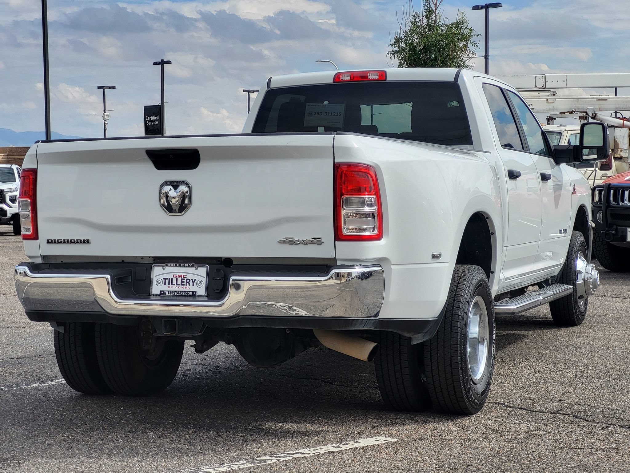 Used 2024 RAM 3500 Big Horn AWD/4WD image 7