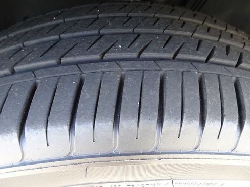 Used 2021 Volkswagen Atlas SEL AWD/4WD image 41