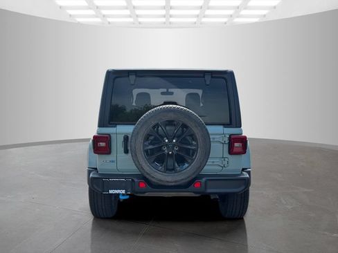 Certified 2023 Jeep Wrangler Unlimited Sahara AWD/4WD image 6