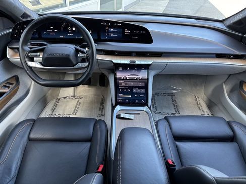 Used 2024 Lucid Air Touring AWD/4WD image 19