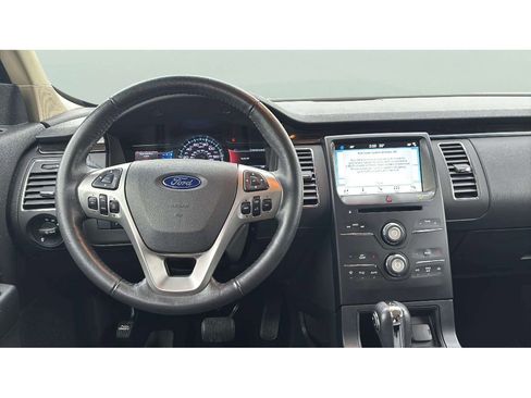 Used 2018 Ford Flex SEL image 14