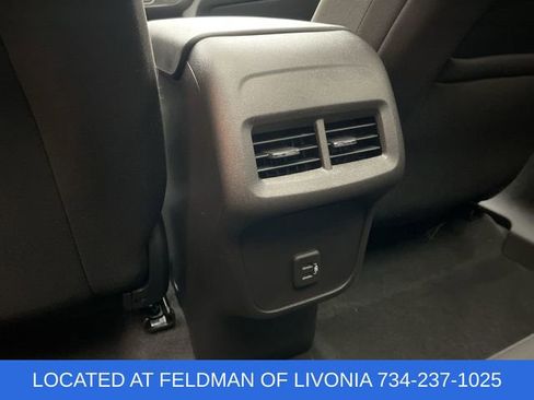 Used 2024 Chevrolet Equinox LT w/ LPO, Floor Liner Package image 21