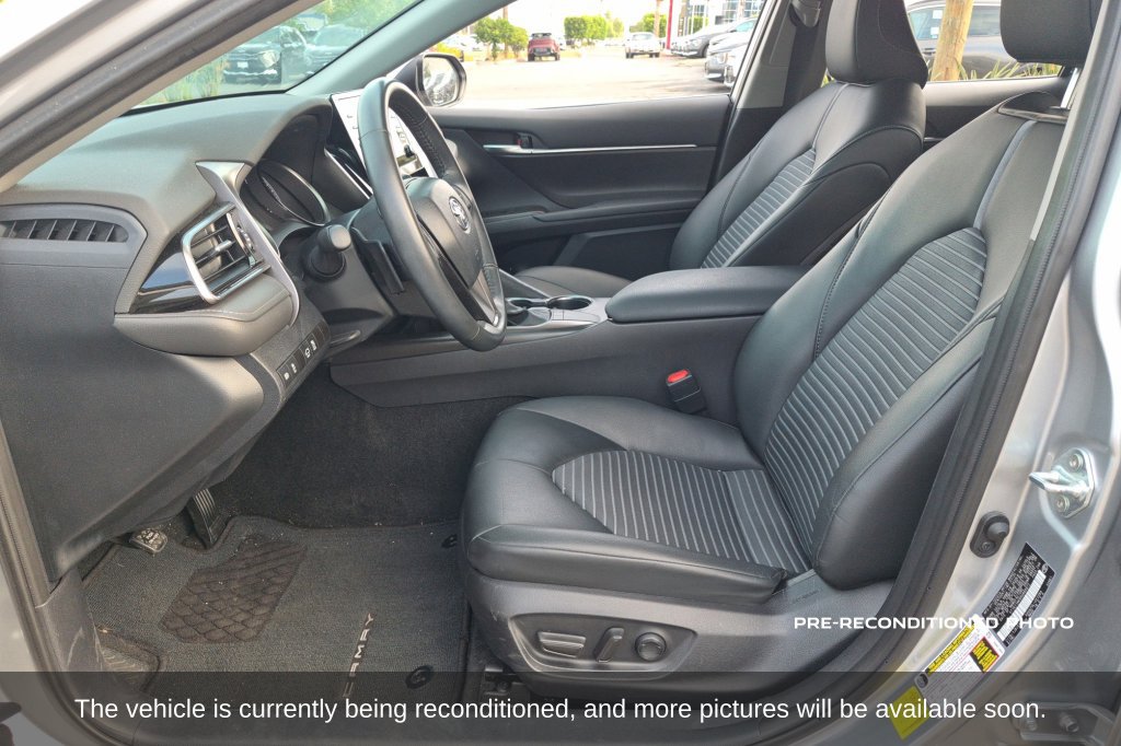 Used 2024 Toyota Camry SE FWD image 11