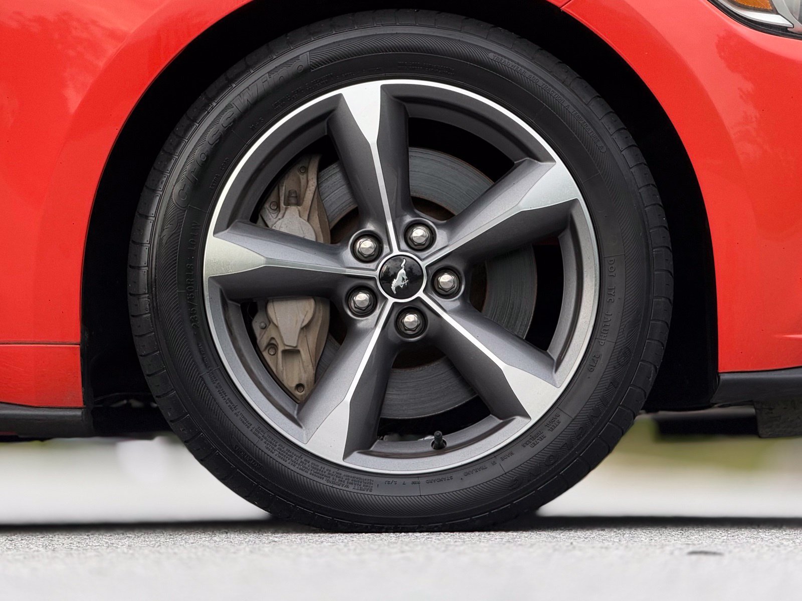 Used 2016 Ford Mustang GT RWD image 19