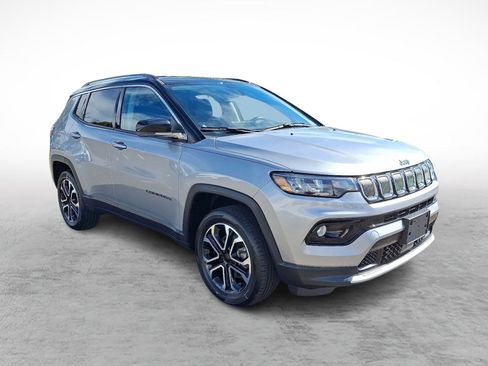 Certified 2022 Jeep Compass Limited image 7