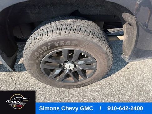 Used 2021 Chevrolet Silverado 1500 RST AWD/4WD image 4
