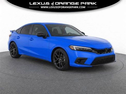 Used 2024 Honda Civic Sport image 1