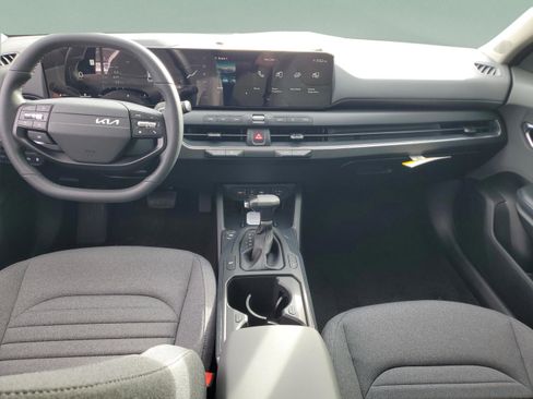 New 2025 Kia K4 EX FWD image 26