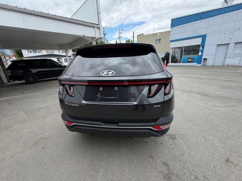 Used 2023 Hyundai Tucson SEL w/ Convenience Package AWD/4WD image 4