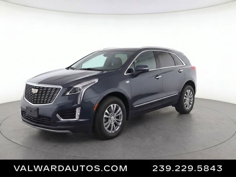Used 2021 Cadillac XT5 Premium Luxury FWD image 1