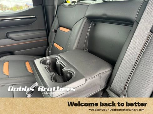 Used 2025 GMC Sierra 1500 AT4 AWD/4WD image 39