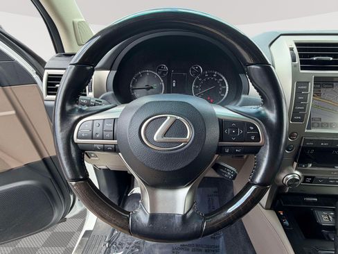 Used 2021 Lexus GX 460 Premium w/ Premium Package AWD/4WD image 12