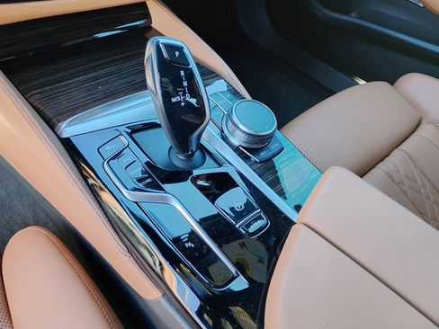 Used 2023 BMW 530i w/ M Sport Package image 14