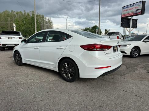 Used 2018 Hyundai Elantra SEL image 7