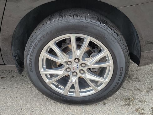 Used 2024 Buick Enclave Essence w/ Experience Buick Package image 28