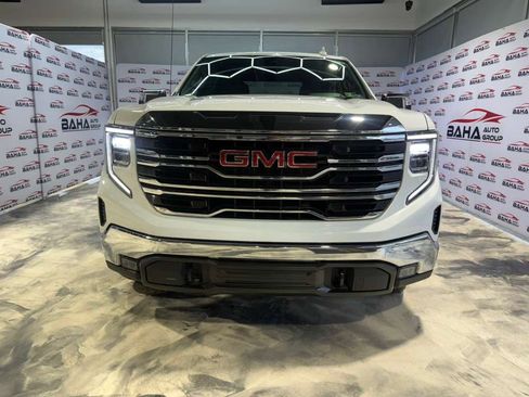 Used 2025 GMC Sierra 1500 SLT image 3