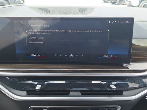 Used 2025 BMW X5 sDrive40i w/ Premium Package RWD image 12