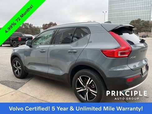 Certified 2023 Volvo XC40 B4 Core w/ Convenience Package image 5