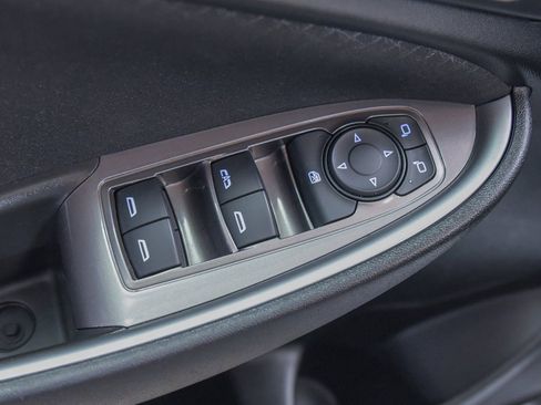 Used 2023 Chevrolet Malibu LT image 15