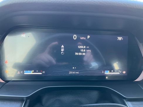 Used 2022 Jeep Grand Cherokee L Limited image 9