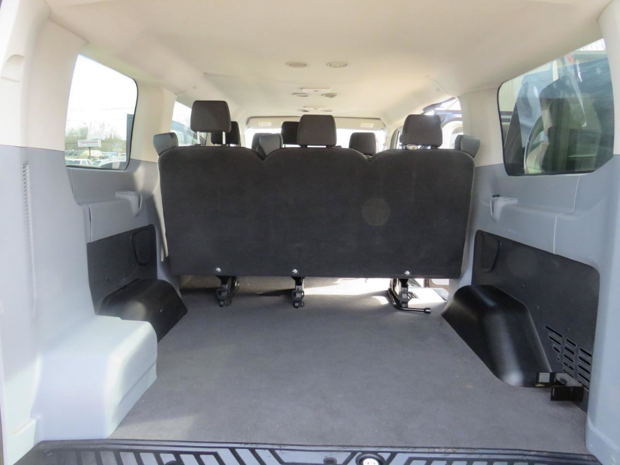 Used 2018 Ford Transit 150 130 Low Roof Wagon RWD image 29