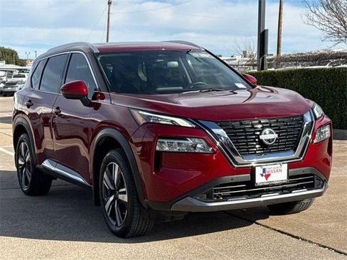 Certified 2023 Nissan Rogue SL w/ SL Premium Package image 3
