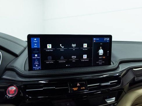 Used 2025 Acura MDX Advance Package image 17