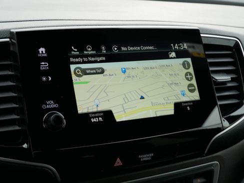 Used 2024 Honda Passport TrailSport image 22