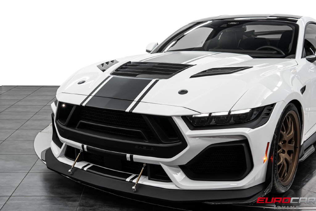 Used 2025 Ford Mustang Shelby GT500 w/ GT Performance Package RWD image 16