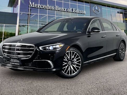 Certified 2025 Mercedes-Benz S 500 4MATIC image 9