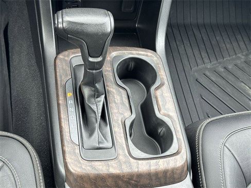 Used 2021 GMC Canyon Denali image 20