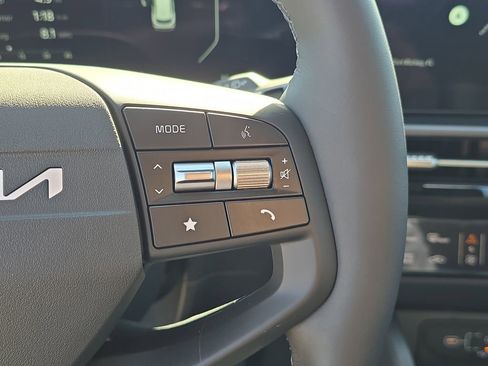 New 2026 Kia Sportage SX FWD image 35