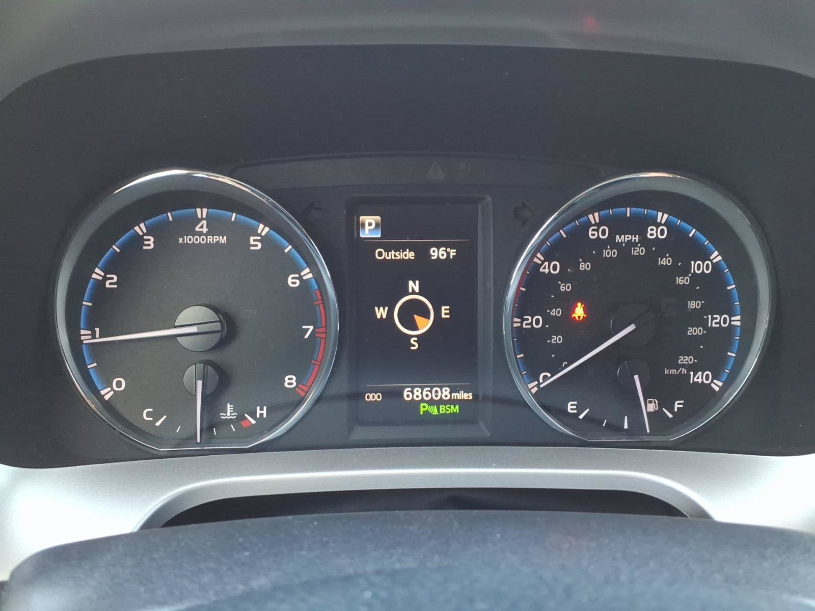 Used 2018 Toyota RAV4 Limited w/ Advanced Technology Package FWD image 33